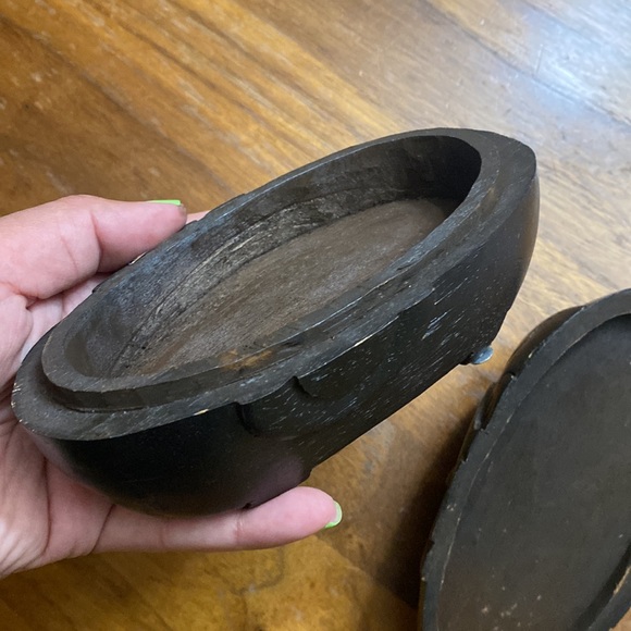 Vintage Wooden Hand Carved African Keepsake Trinket - Picture 9 of 11